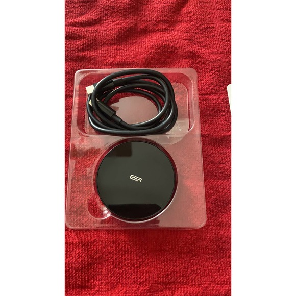 HALO LOCK KICKSTAND WIRELESS CHARGER - Picture 4 of 8